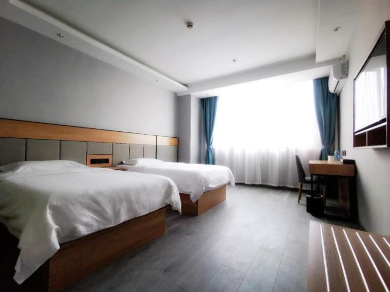 Greentree Inn Shanghai Songjiang University City New Songjiang Road Express Hotel מראה חיצוני תמונה