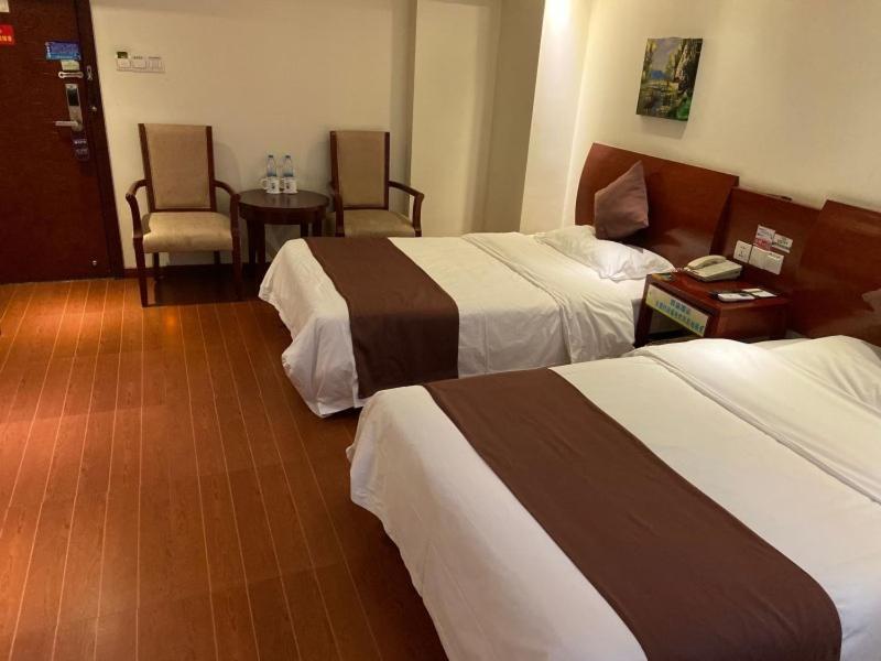 Greentree Inn Shanghai Songjiang University City New Songjiang Road Express Hotel מראה חיצוני תמונה