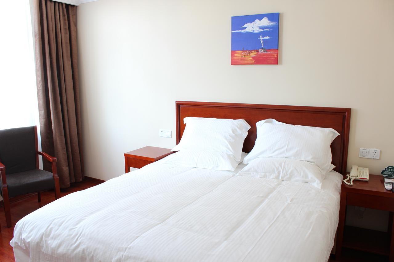 Greentree Inn Shanghai Songjiang University City New Songjiang Road Express Hotel מראה חיצוני תמונה