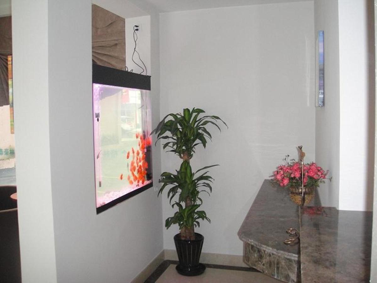 Greentree Inn Shanghai Songjiang University City New Songjiang Road Express Hotel מראה חיצוני תמונה